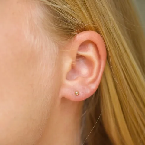 3 mm Kugel Ohrringe in 14 Karat Gold